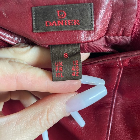 Vintage Red Leather Danier Skirt - Picture 4 of 4